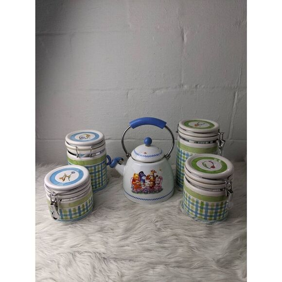 Vintage Disney Winnie The Pooh Latch Lid Canisters Set of 4 Pooh & His Friends C - Picture 1 of 9